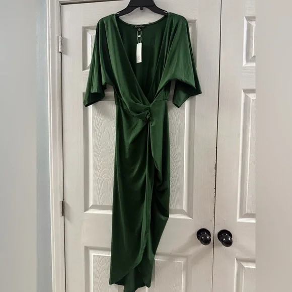 🆕 Dress Day Baltic Born Solana Ruched Dress In Hunter Green Size Medium - Picture 2 of 12